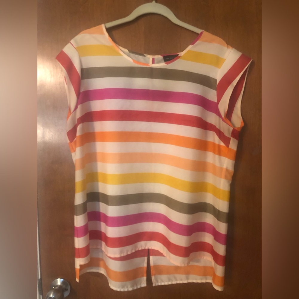 The Limited Size X Large Top